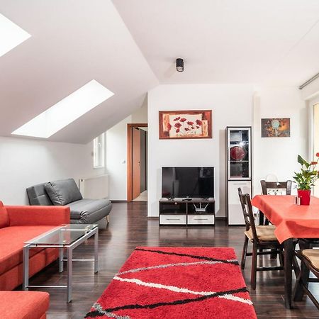 Grand 56 Apartman-케츨리 외부 사진